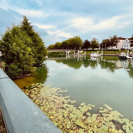 Disney-bord De Marne-parking Prive Apartamento